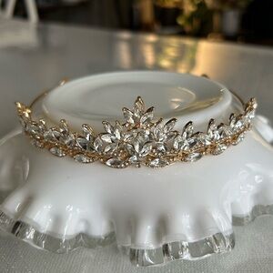 Gold & Silver Floral Hair Accessory w/ Sparkling Stones Bridal Prom Tiara Crown